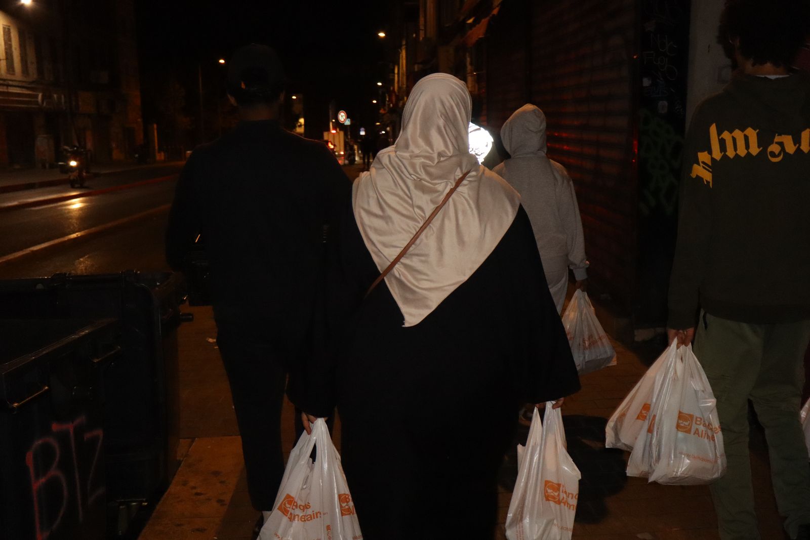 Bénévoles EDP en maraude dans les rues de Marseille